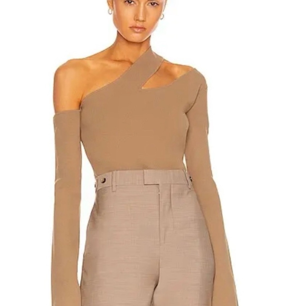Nanushka One-Shoulder Asymmetric Cutout Crop Top in Camel